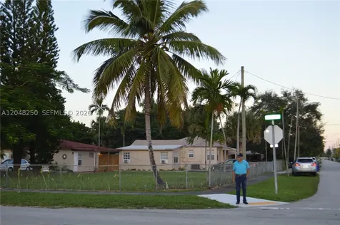 225 NE 171st Terrace North Miami Beach FL 33162