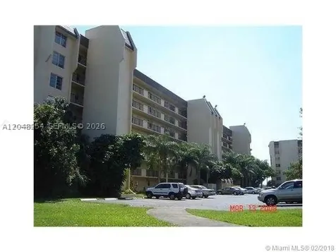 3001 W Rolling Hills Circle Davie FL 33328