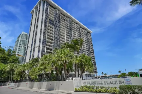 1901 Brickell Avenue Miami FL 33129