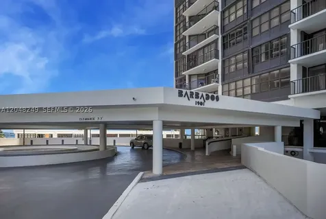 1901 Brickell Avenue Miami FL 33129