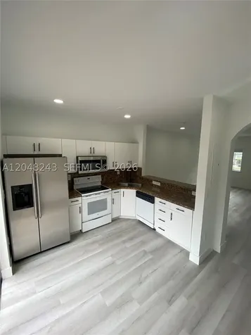 13765 SW 170th Terrace Miami FL 33177
