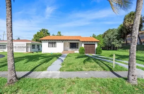 860 NW 17th Court Miami FL 33125