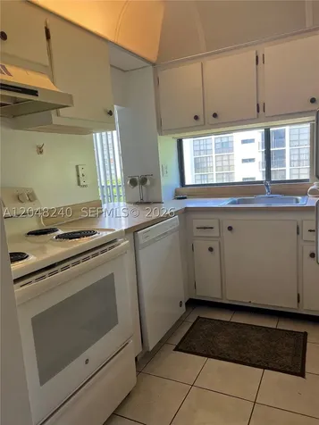 17011 N Bay Road Sunny Isles Beach FL 33160