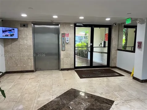 17011 N Bay Road Sunny Isles Beach FL 33160
