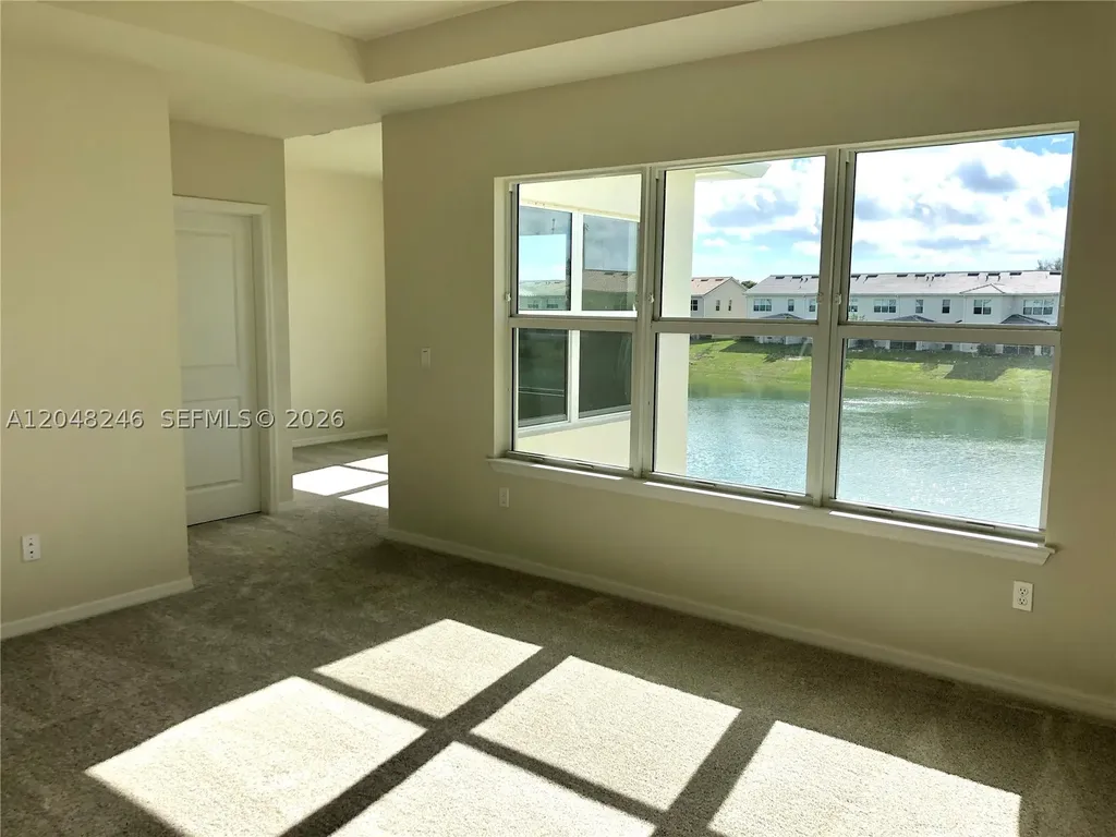 4984 Greenway Drive Hollywood FL 33021