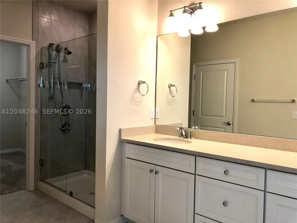 4984 Greenway Drive Hollywood FL 33021