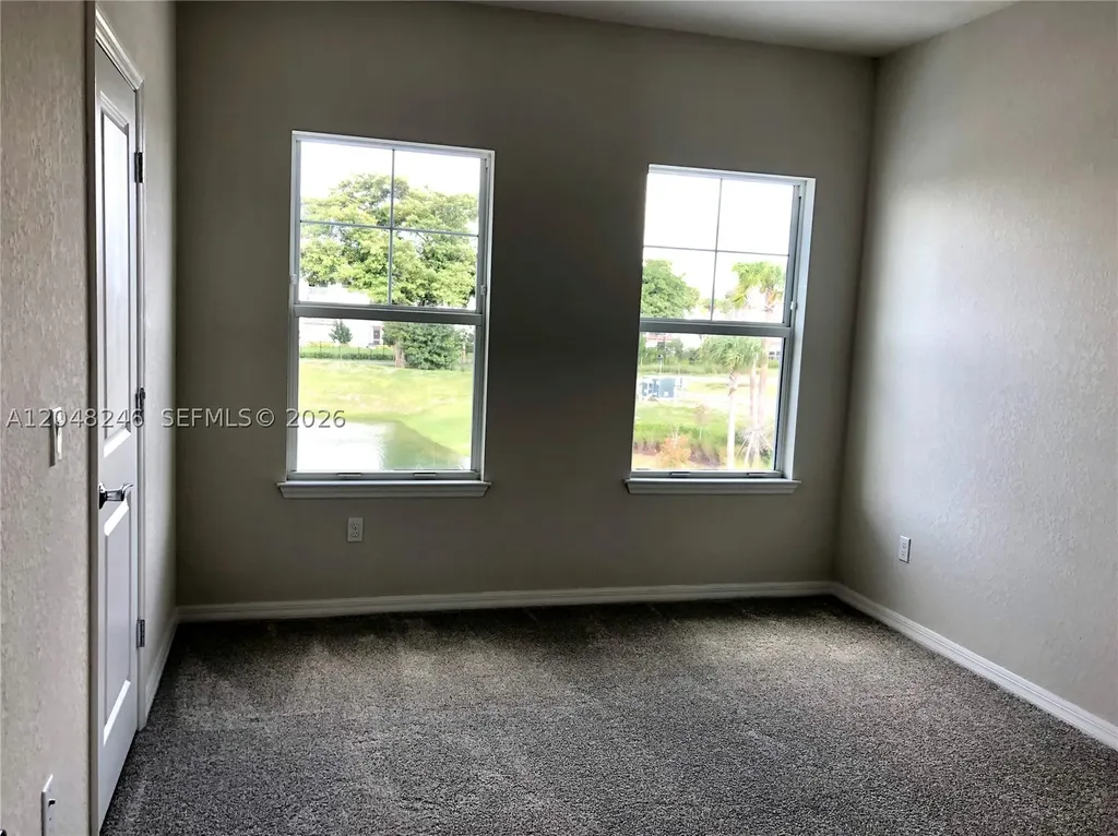 4984 Greenway Drive Hollywood FL 33021
