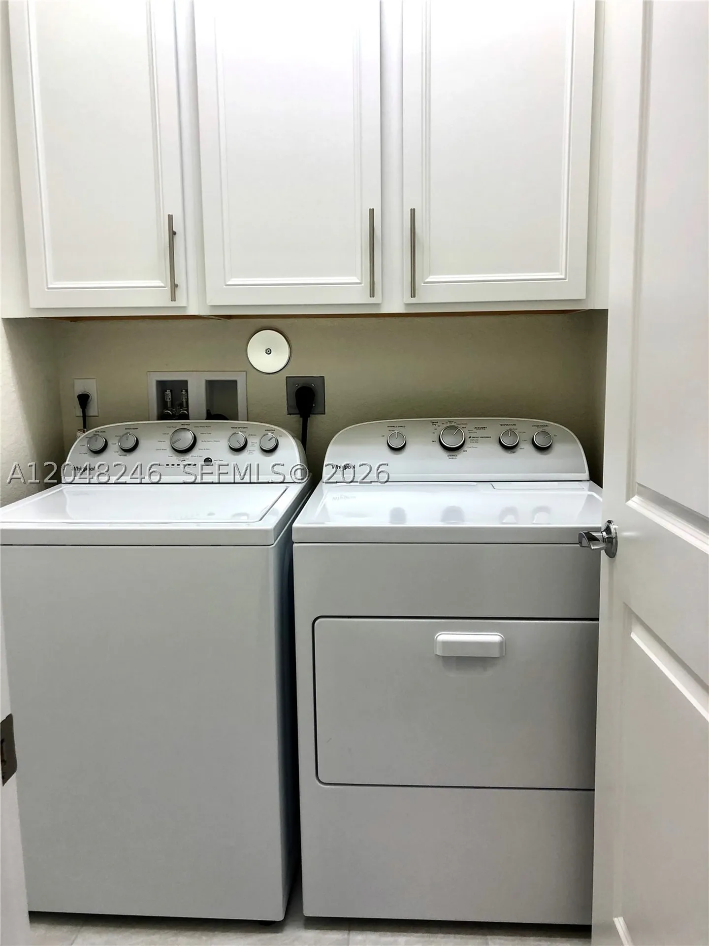 4984 Greenway Drive Hollywood FL 33021