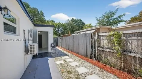 1010 NE 138th Street North Miami FL 33161