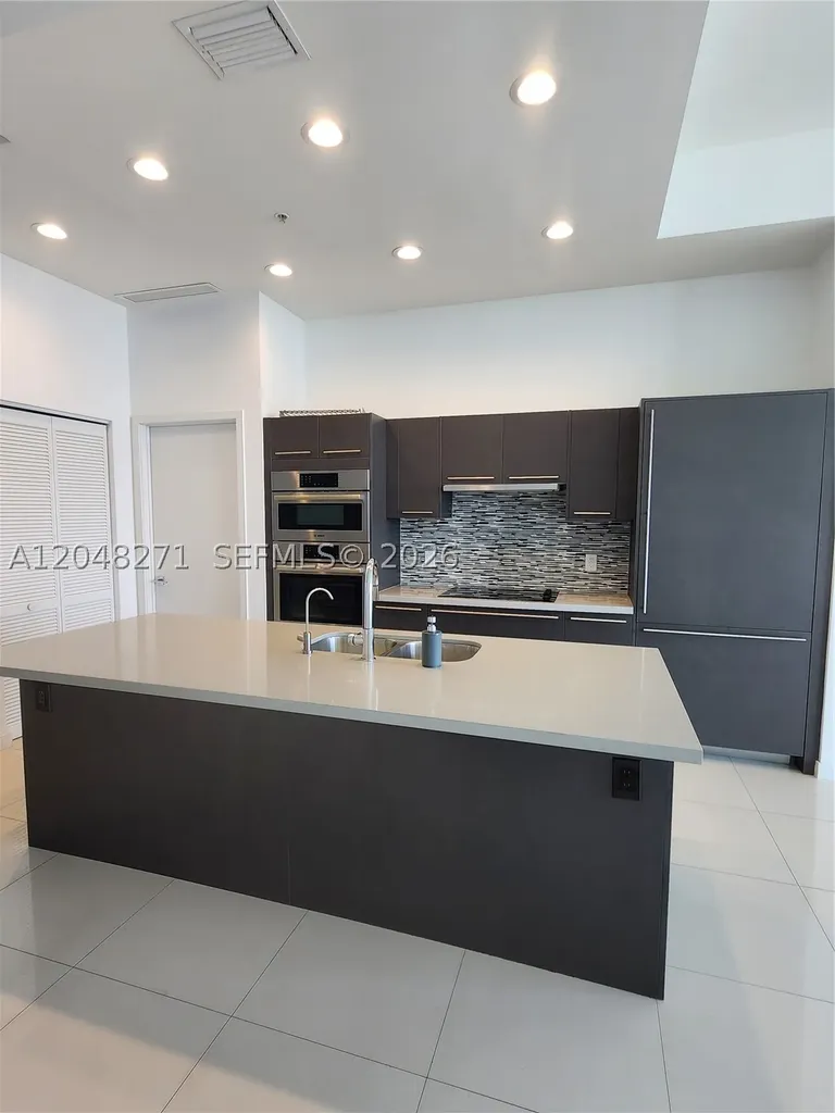 7825 NW 107th Avenue Doral FL 33178