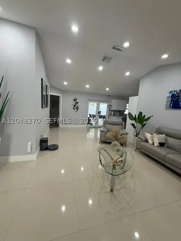 14305 SW 182nd Terrace Miami FL 33177