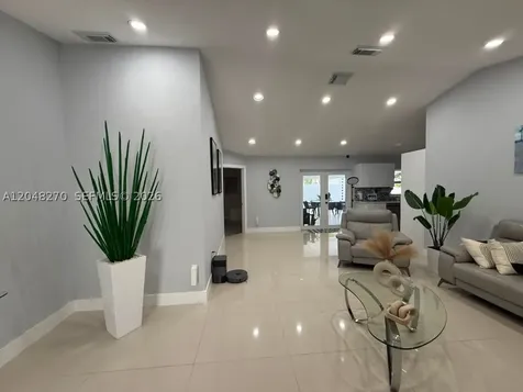 14305 SW 182nd Terrace Miami FL 33177