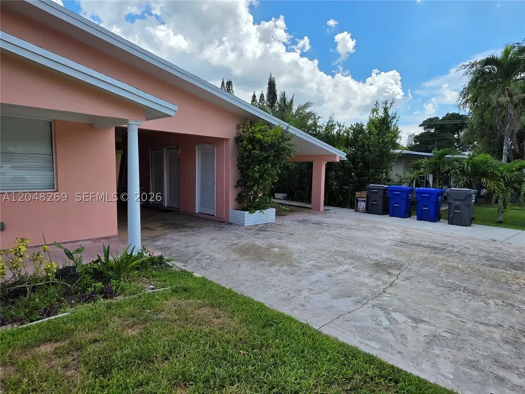 6130 Funston Street Hollywood FL 33023