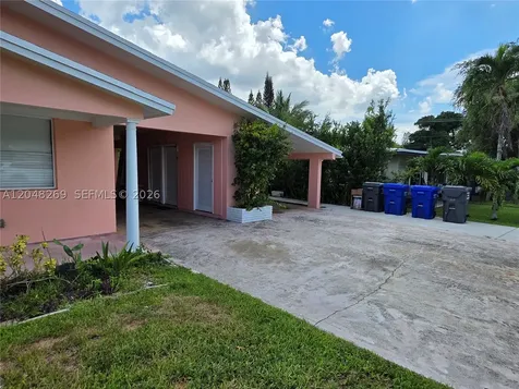 6130 Funston Street Hollywood FL 33023