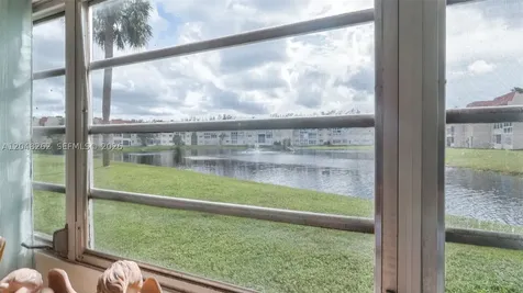 2851 E Sunrise Lakes Drive Sunrise FL 33322