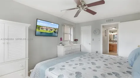 2851 E Sunrise Lakes Drive Sunrise FL 33322