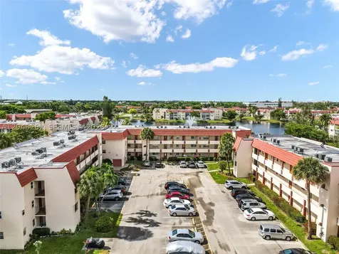 2851 E Sunrise Lakes Drive Sunrise FL 33322