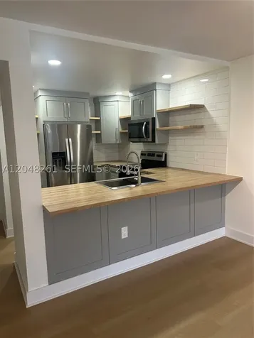 10425 SW 112th Avenue Miami FL 33176