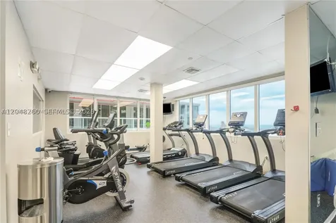 19201 Collins Avenue Sunny Isles Beach FL 33160