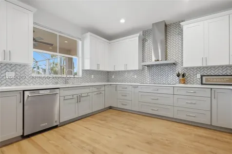 1419 Crossbill Court Weston FL 33327
