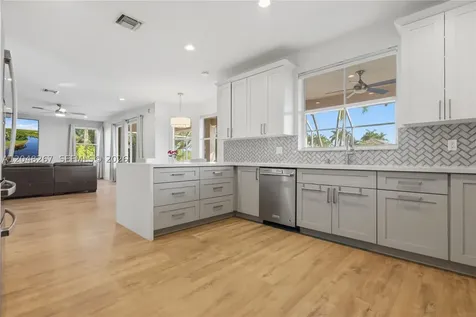 1419 Crossbill Court Weston FL 33327