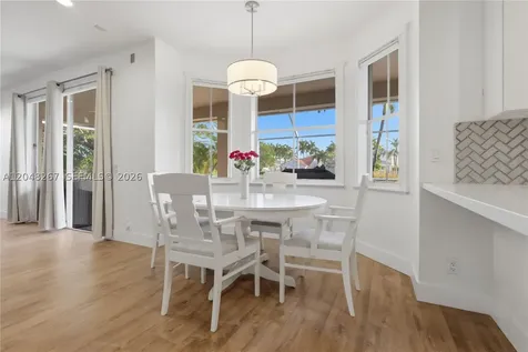 1419 Crossbill Court Weston FL 33327