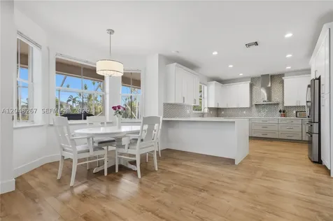 1419 Crossbill Court Weston FL 33327