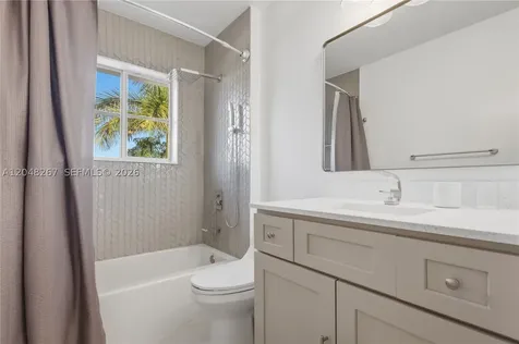 1419 Crossbill Court Weston FL 33327