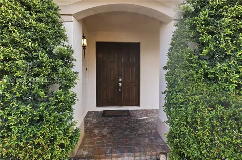1419 Crossbill Court Weston FL 33327