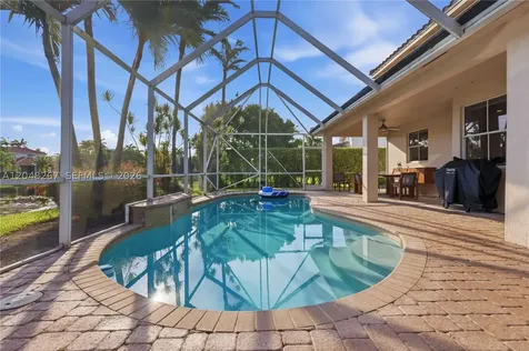 1419 Crossbill Court Weston FL 33327
