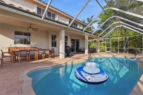1419 Crossbill Court Weston FL 33327