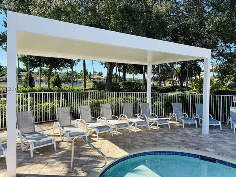1419 Crossbill Court Weston FL 33327