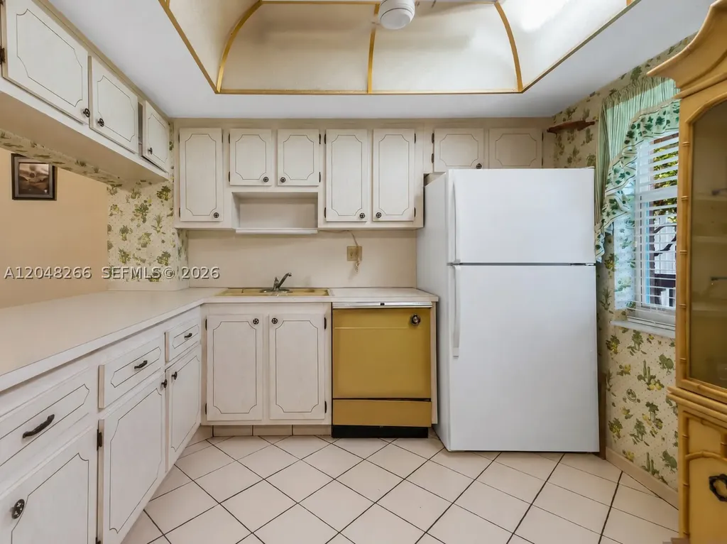 9856 Marina Boulevard Boca Raton FL 33428