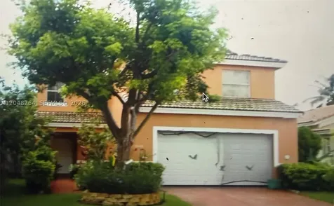 Pembroke Pines FL 33025