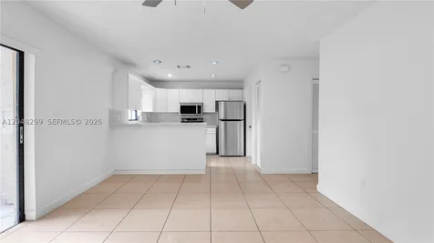 17908 NW 68th Avenue Hialeah FL 33015