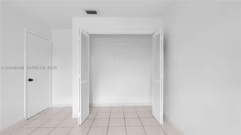 17908 NW 68th Avenue Hialeah FL 33015