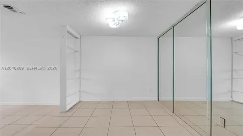 17908 NW 68th Avenue Hialeah FL 33015