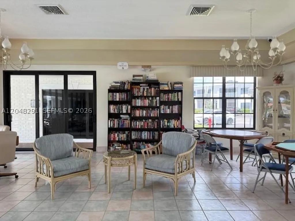130 Cypress Club Drive Pompano Beach FL 33060