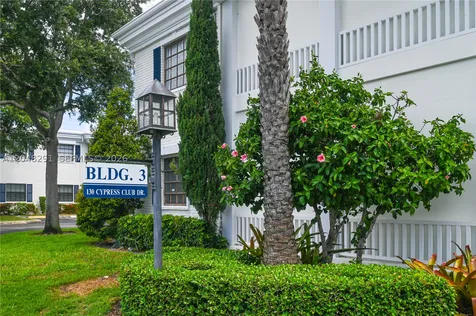 130 Cypress Club Drive Pompano Beach FL 33060