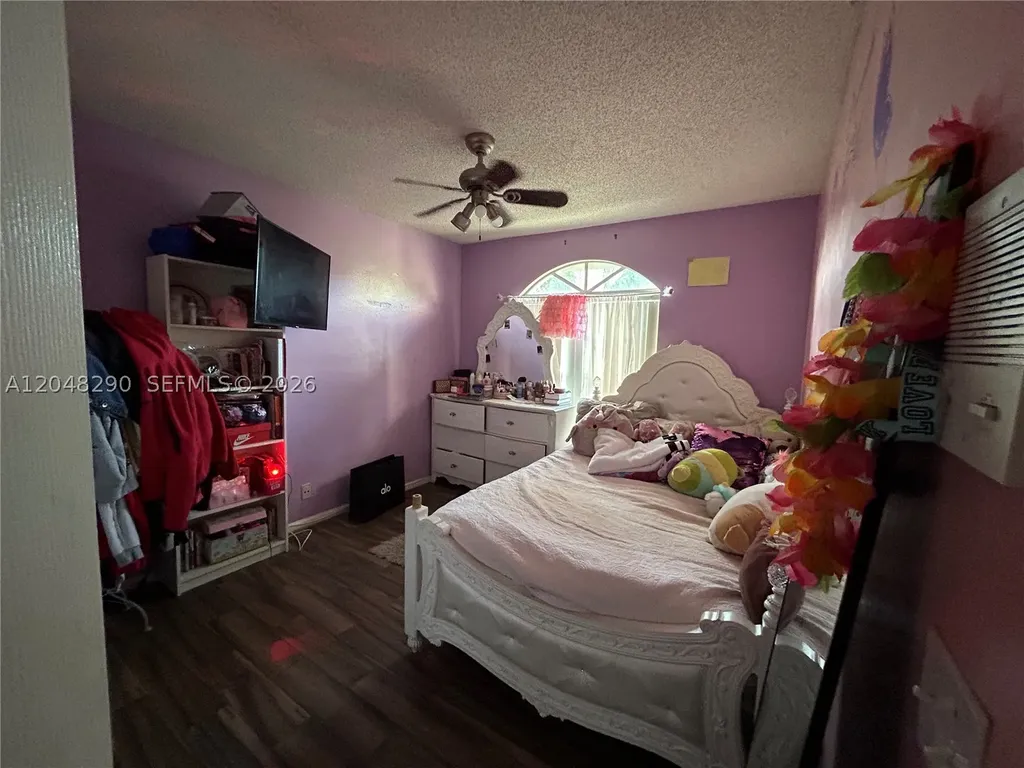 10386 NW 7th Street Coral Springs FL 33071