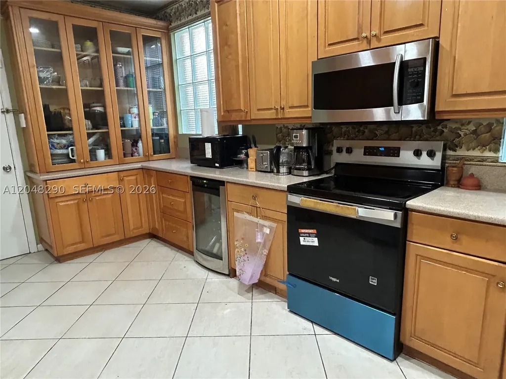 10386 NW 7th Street Coral Springs FL 33071
