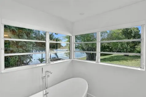 19260 NE 22nd Avenue North Miami Beach FL 33180