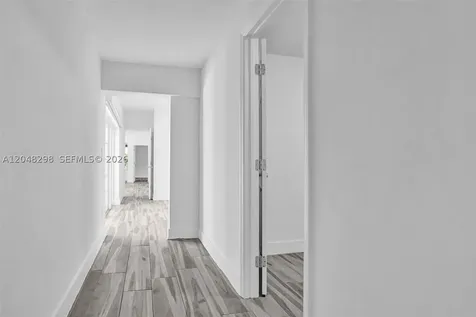 19260 NE 22nd Avenue North Miami Beach FL 33180
