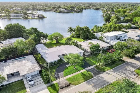 19260 NE 22nd Avenue North Miami Beach FL 33180