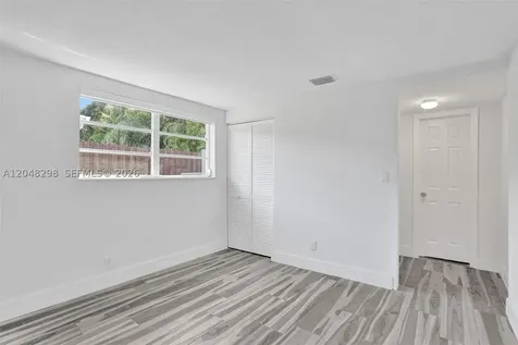 19260 NE 22nd Avenue North Miami Beach FL 33180