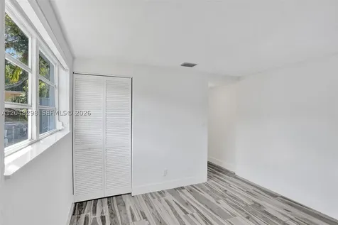 19260 NE 22nd Avenue North Miami Beach FL 33180