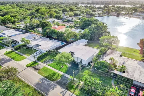 19260 NE 22nd Avenue North Miami Beach FL 33180