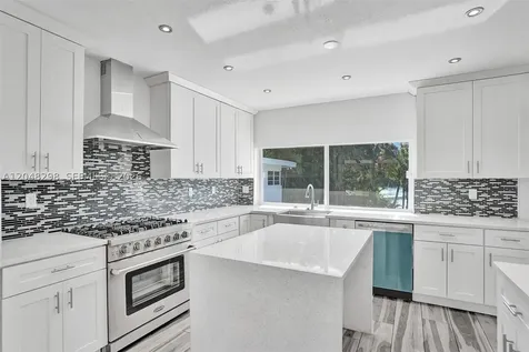 19260 NE 22nd Avenue North Miami Beach FL 33180