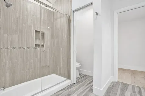 19260 NE 22nd Avenue North Miami Beach FL 33180