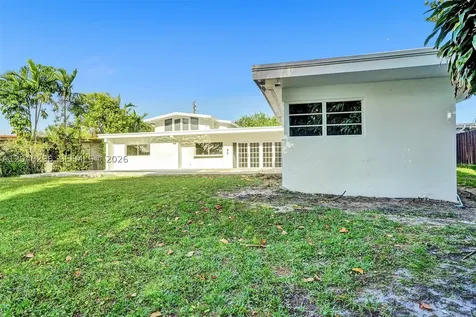 19260 NE 22nd Avenue North Miami Beach FL 33180